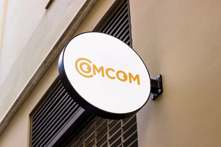 Lợi Ích Khi Mua Áo Trùm Máy Giặt Tại COMCOM