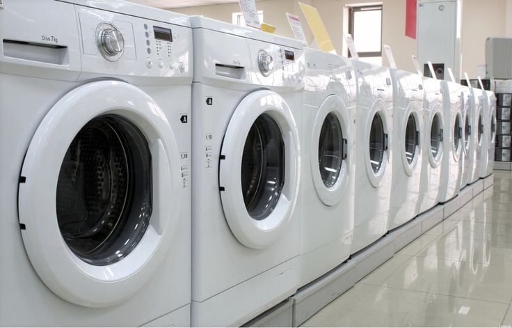 Có Nên Mua Máy Giặt Cũ Không? COMCOM Giải Đáp Cho Bạn Ngay!